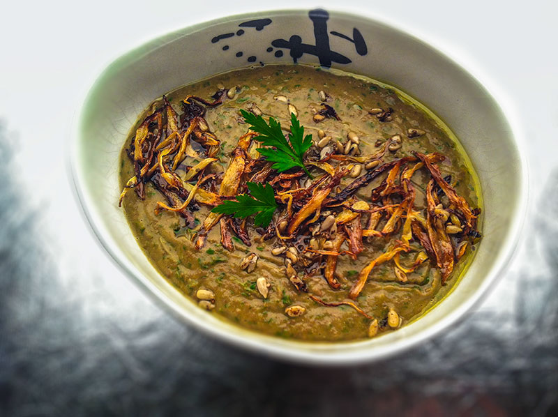 Puy lentil with parsley, crisped ginger and sunflower seeds